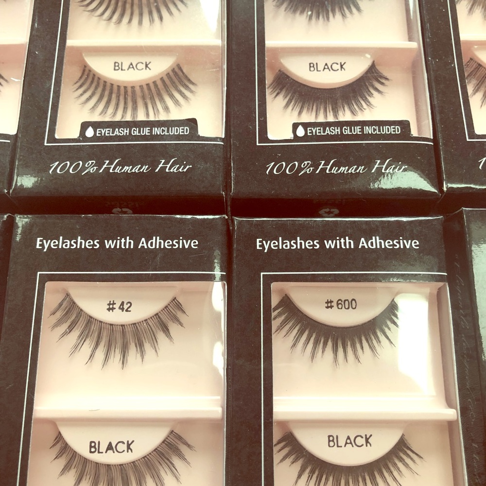 ✨BRAND NEW✨ 💯Real Human Hair  • Strip Lashes